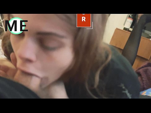 ❤️ Palo de garganta, pantalóns rasgados e tacóns rasgados agradable de coñecer ️ Vídeo de sexo a nós gl.appassistance.ru ❌️